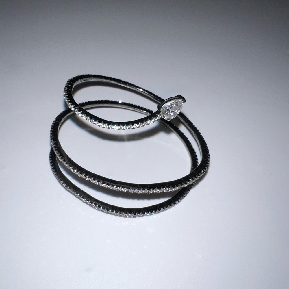 Bracelet worn once. So cool and unique.